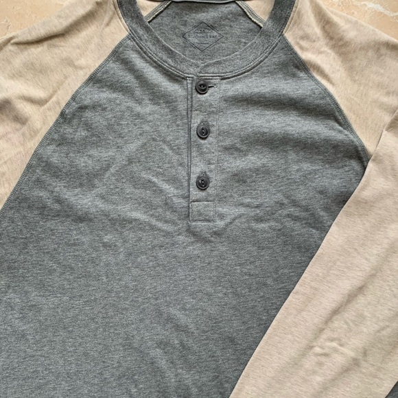 Long Sleeve Shirt - Picture 2 of 3